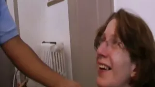 Isis Love zadowala swojego sąsiada - 2022-02-23 06:09:31